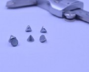 Cone magnet/triangle magnet